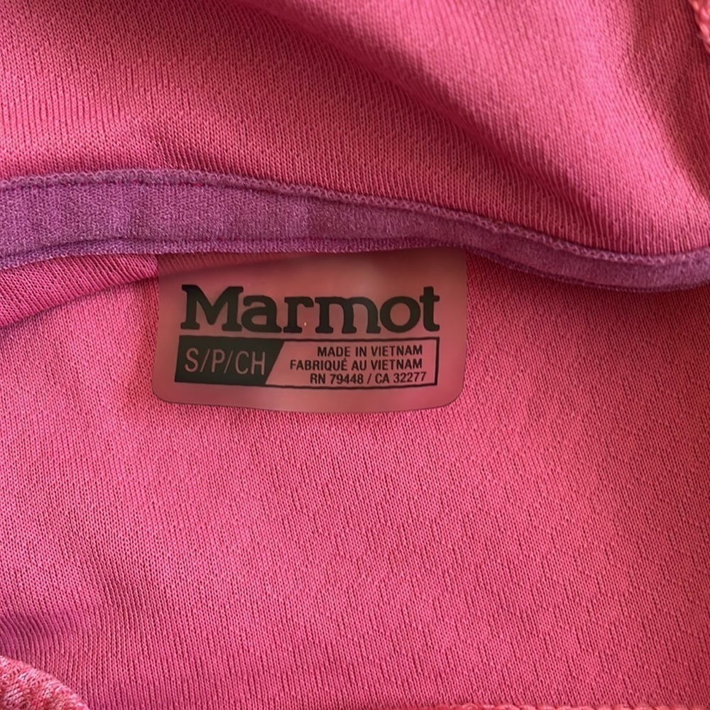 EC Marmot Hooded Long Sleeve Pink T-Shirt - Size Small - Picture 3 of 4